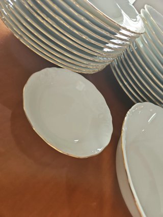 Servicio de mesa blanco 12 personas