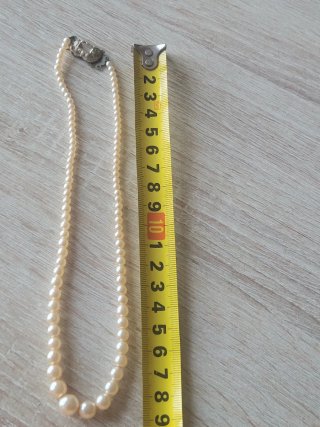 Collar tipo perlas vintage con cierre plateado