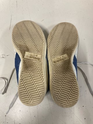 Diadora Sneakers Bianche e Blu