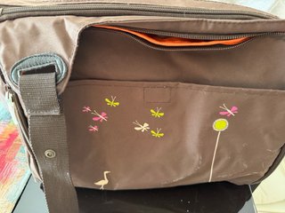 Borsa fasciatoio BEABA marrone con fiori