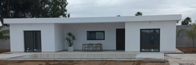 Casas revestidas. Estilo moderno. Sevilla y cerca.