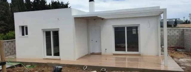 Casas revestidas. Estilo moderno. Sevilla y cerca.