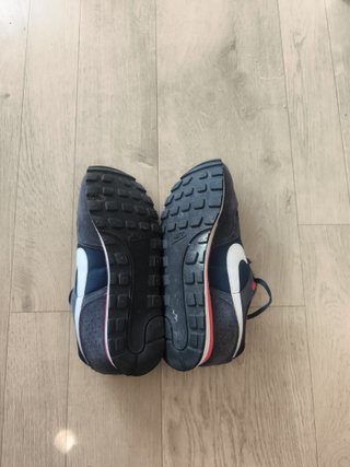Zapatillas Nike Azules y Rojas