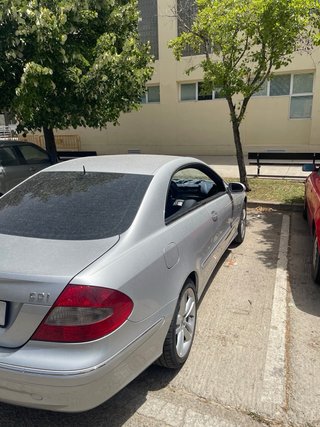 Mercedes-Benz  CLK 2005