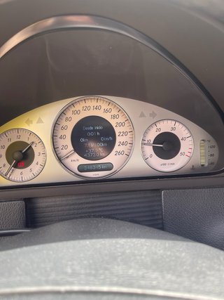 Mercedes-Benz  CLK 2005