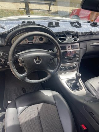 Mercedes-Benz  CLK 2005