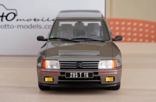 Peugeot 205 T16 Ottomobile 1:12 Ed. Limitada