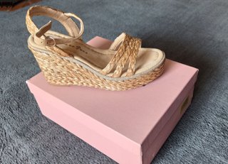 Sandalias cuña Alma en Pena Talla 39