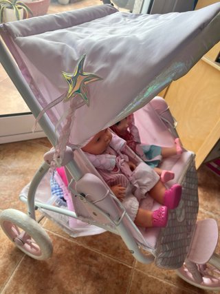 Carrito gemelar para muñecas