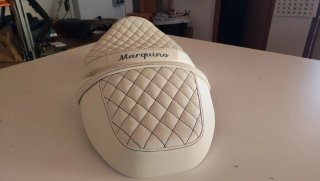 Tapizados de volantes y asientos de Moto