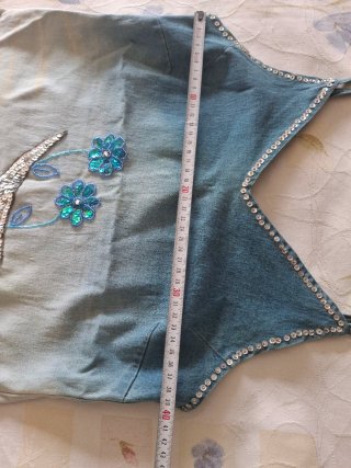 Top da cowboy con paillettes e fiori