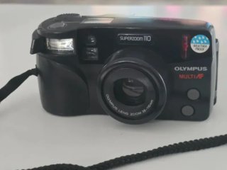Olympus Superzoom 110 Cámara Analógica Zoom