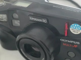 Olympus Superzoom 110 Cámara Analógica Zoom