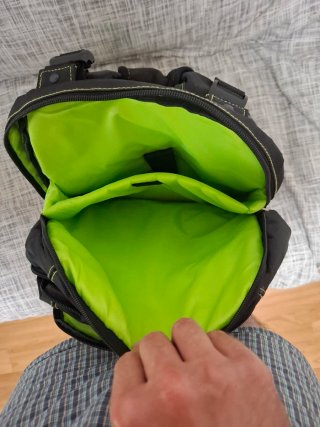 Mochila BH7 Keep Out Negra y Verde