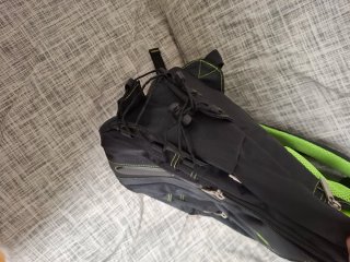Mochila BH7 Keep Out Negra y Verde