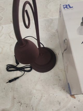 Lámpara de mesa Trio Country (sin tulipa)
