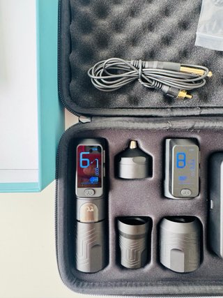 Máquina Tatuar Dynamic FURY II + Accesorios