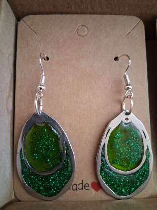 Pendientes Resina Hechos a Mano