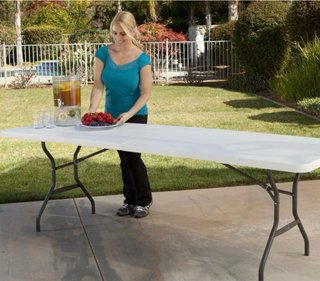 Mesa Plegable Lifetime 244cm Blanca
