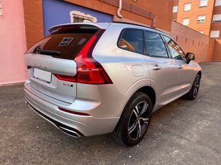 Volvo XC60 B4 diésel R-Desing AWD FULL, nacional