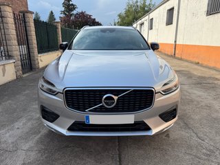 Volvo XC60 B4 diésel R-Desing AWD FULL, nacional