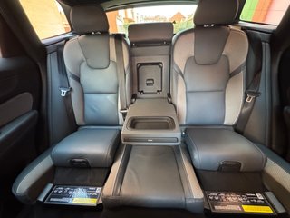 Volvo XC60 B4 diésel R-Desing AWD FULL, nacional