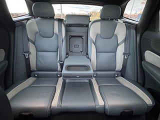 Volvo XC60 B4 diésel R-Desing AWD FULL, nacional