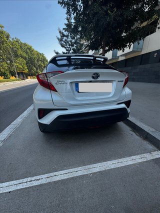 Toyota C-HR 1.8 125h Advance ECO 5p — Impecable, G