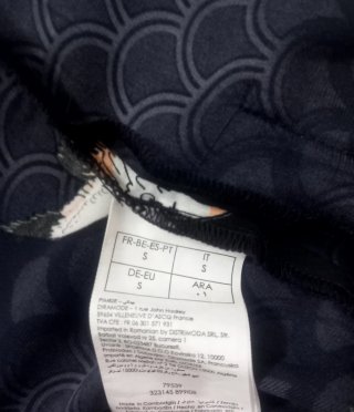 Kimono negro con estampado de grullas