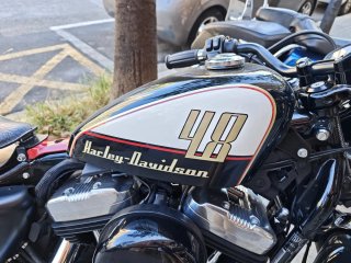 Harley Davidson Sportster Forty Eight Negra
