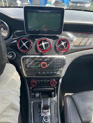 Mercedes-Benz CLA 45 amg 2016