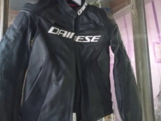 Traje Dainese Mujer Negro