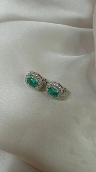 Pendientes Vintage Chapado Oro Blanco Símil Esmera
