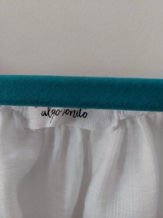 Blusa blanca Algo bonito