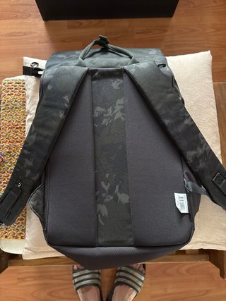 Mochila Quechua Negra Estampada