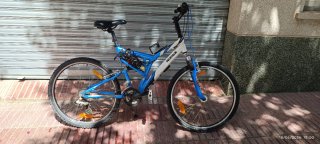 Bicicleta da montagna Decathlon blu