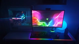 Montaje de PCs por encargo.