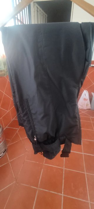 Chaqueta y pantalón moto