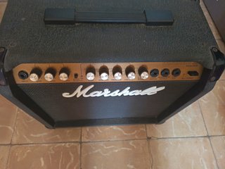 Amplificador Guitarra Marshall Valvestate 8020