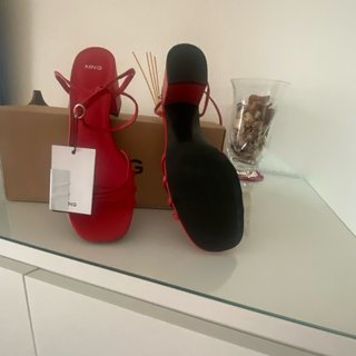 Sandali rossi Mango