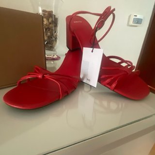 Sandali rossi Mango