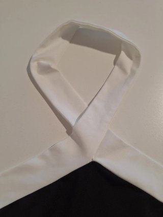 Top Shein Cruzado Nero e Bianco Taglia S (NUOVO)