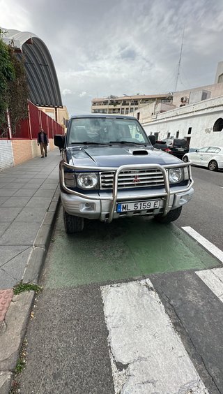 Mitsubishi Montero 1998