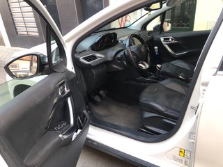Peugeot 2008 Diesel 1.6 año mediados 2015