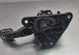 PEDAL EMBRAGUE MERCEDES-BENZ CLASE A (BM 176) OM6