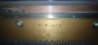 Piano Antic B. Gerard