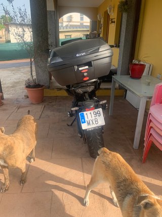 Yamaha Tracer 7 Negra