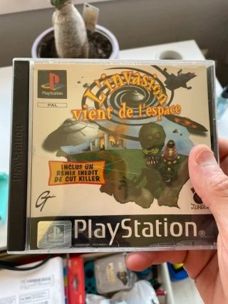 L'Invasion Vient de l'Espace PS1 Gioco Originale