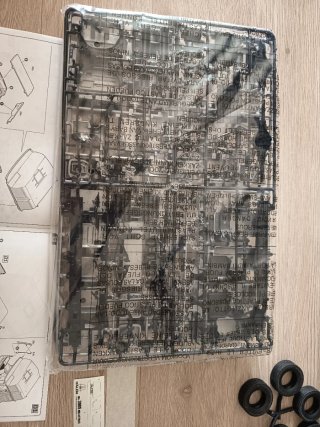 Maqueta Camión Mercedes Benz Actros MP4 Italeri