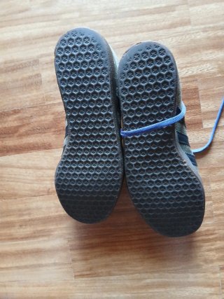 Zapatillas Adidas Marrones y Azules Gazelle